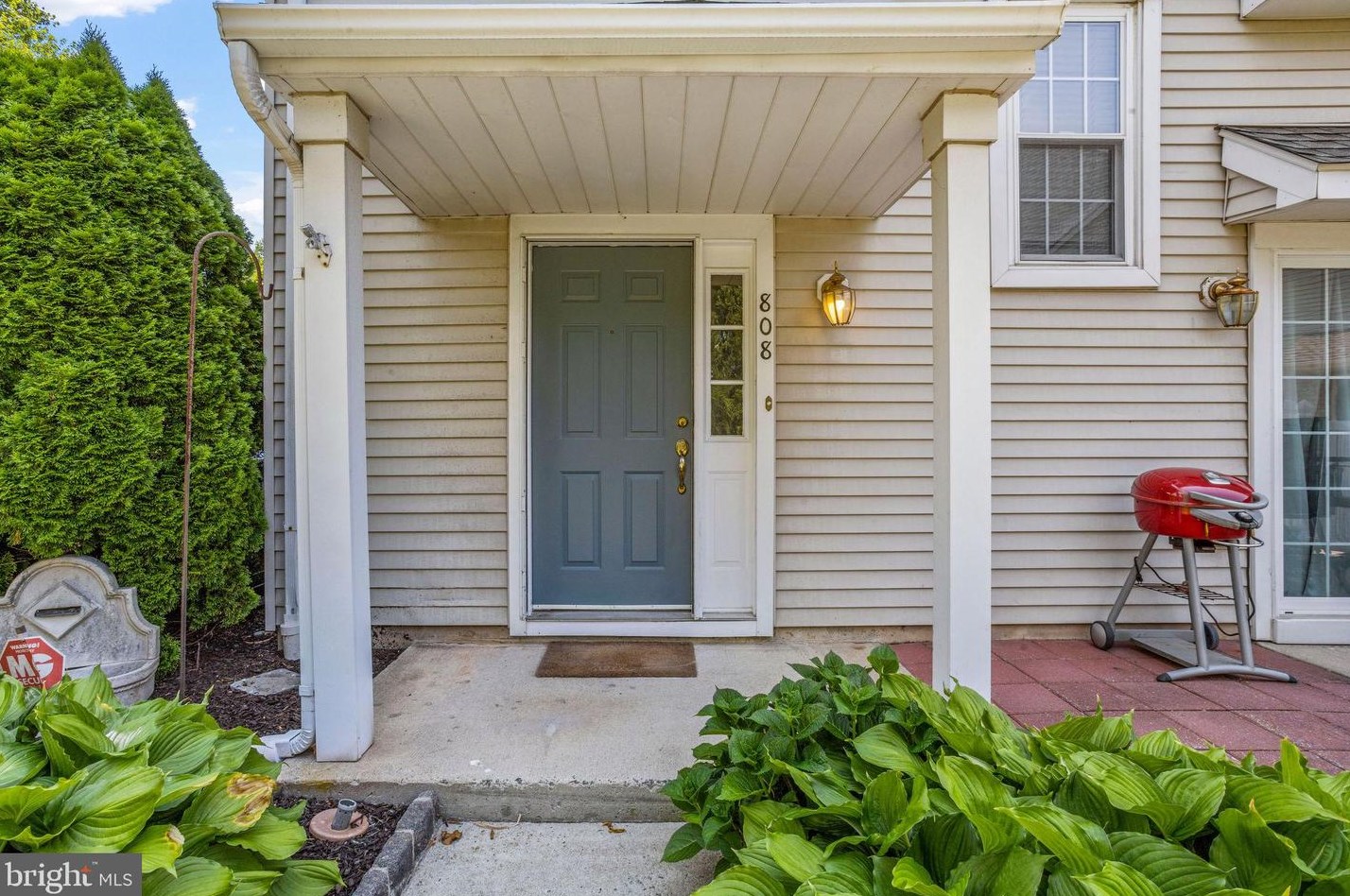 808 Oswego Ct, Mount Laurel NJ  08054-5284 exterior