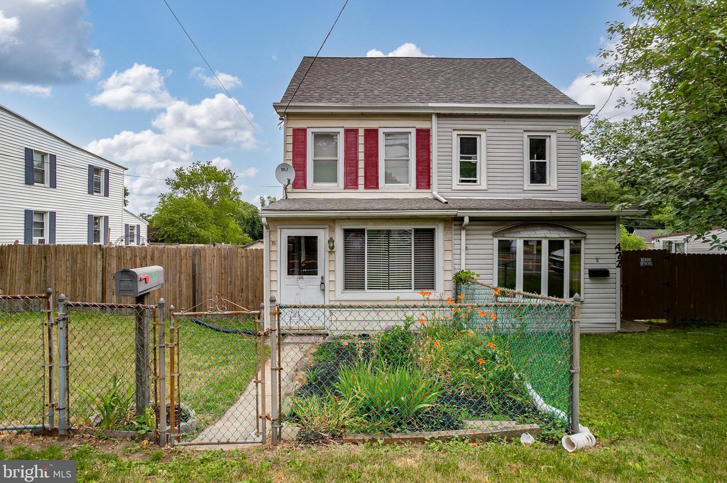 468 Delaware Ave, Roebling, NJ 08554