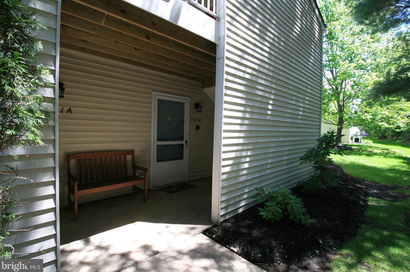 503 Ginger Dr, Mount Laurel, NJ 08054