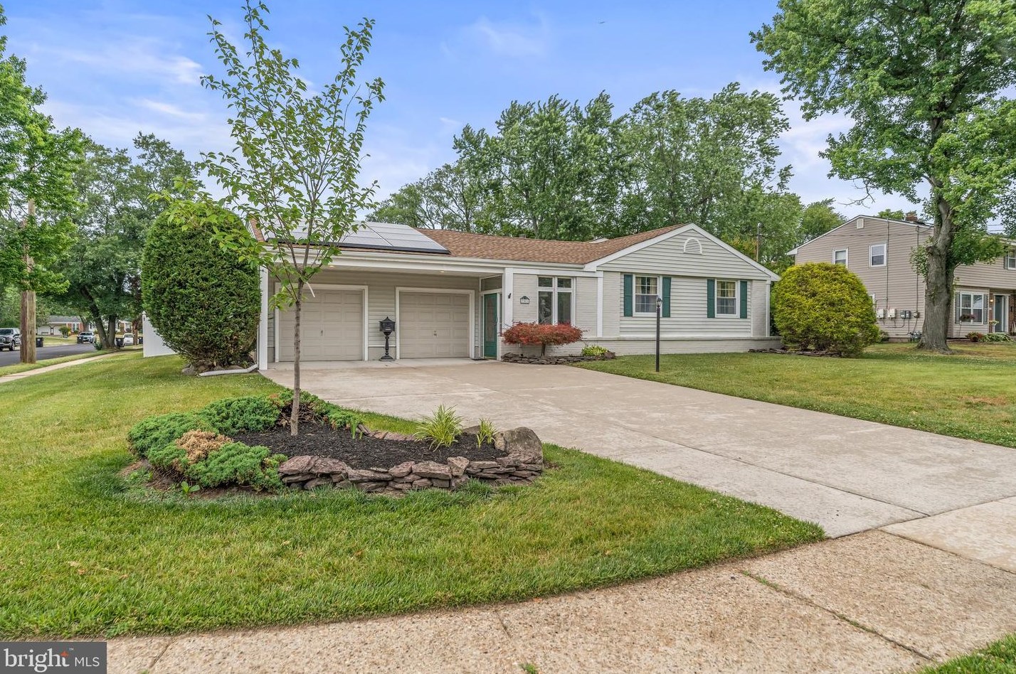 701 Parry Blvd, Riverton, NJ 08077