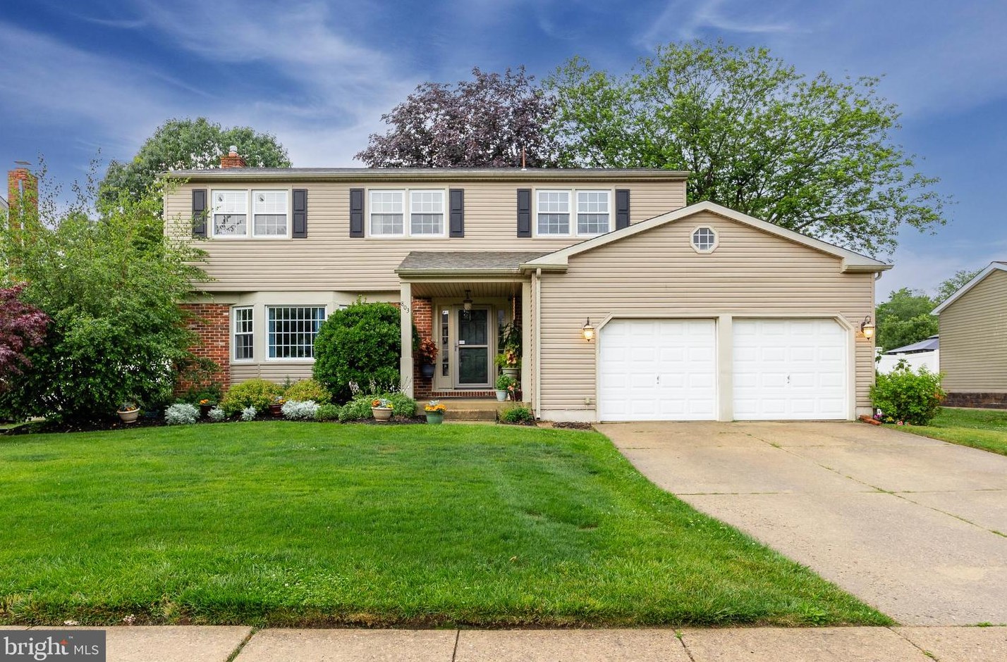 803 Charleston Rd, Mount Laurel, NJ 08054