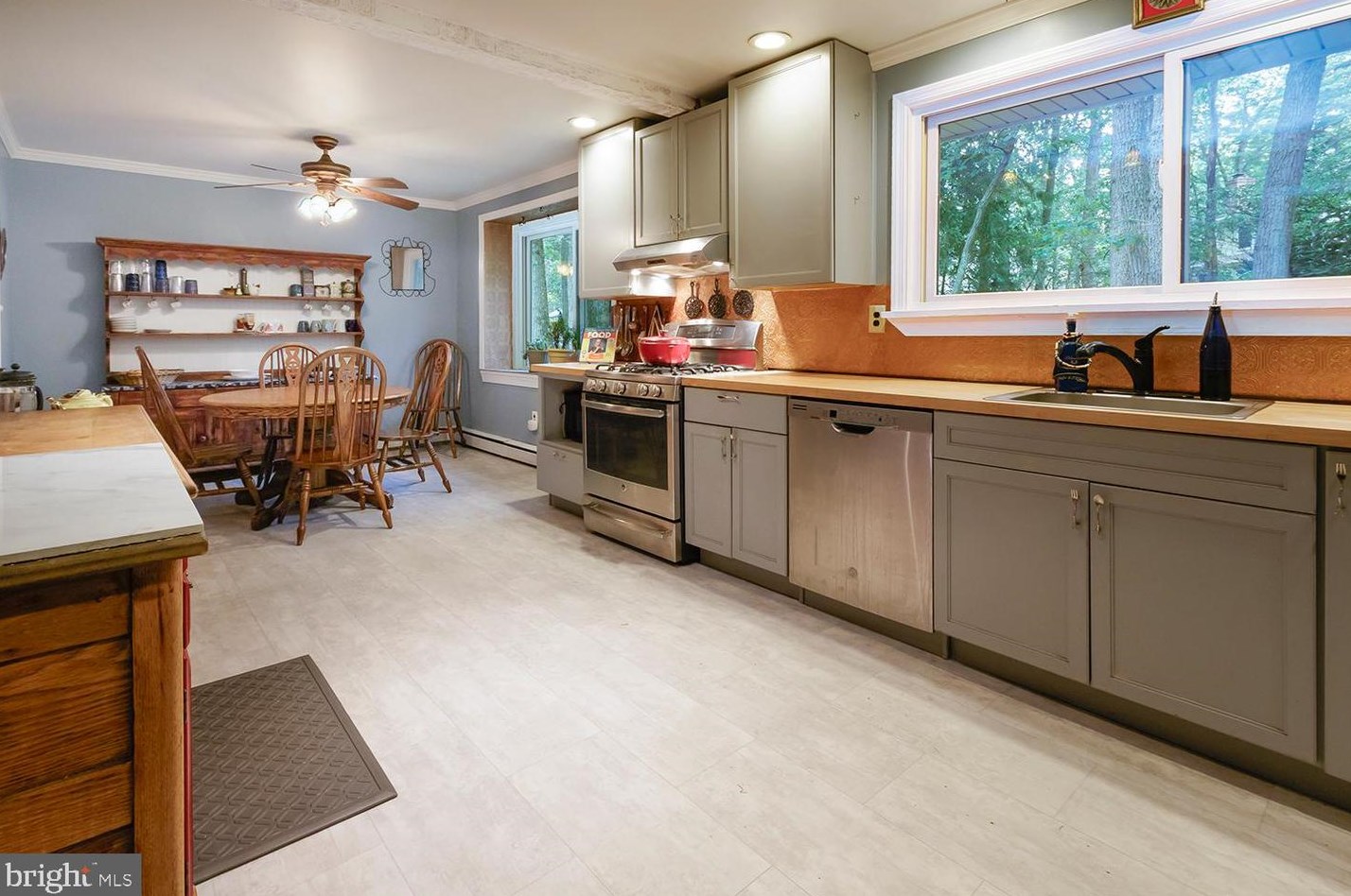 210 Migazee Trl, Medford NJ  08055-1308 exterior