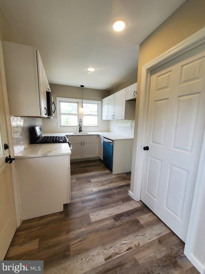604 Taylor Ave, Burlington, NJ 08016-1234