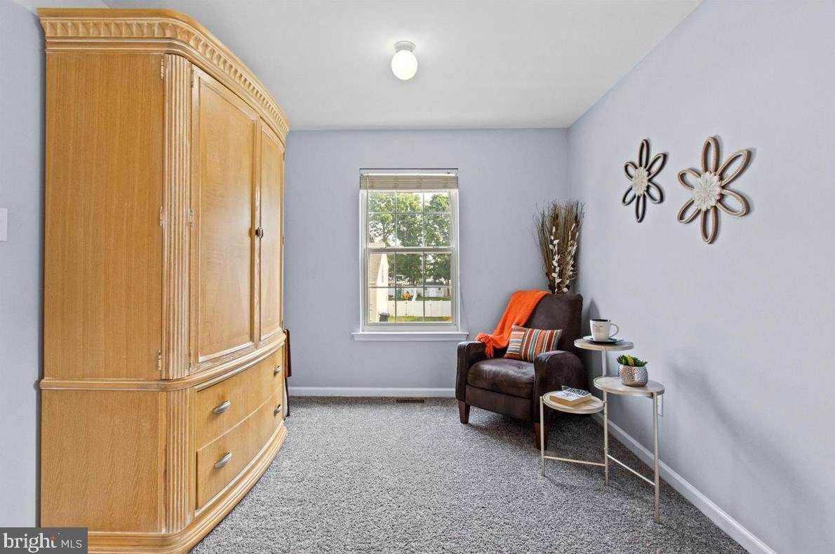 13 Goldspire Ln, Burlington NJ 08016-4357 exterior