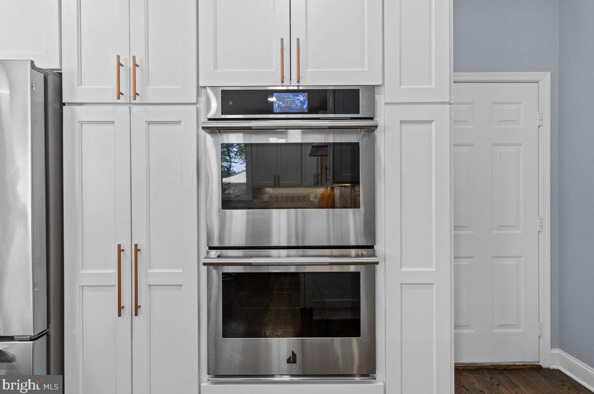 13 Goldspire Ln, Burlington NJ 08016-4357 exterior