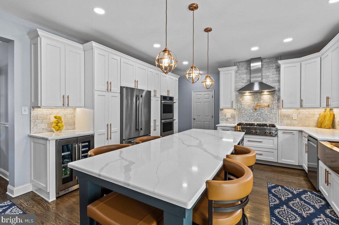 13 Goldspire Ln, Burlington NJ 08016-4357 exterior