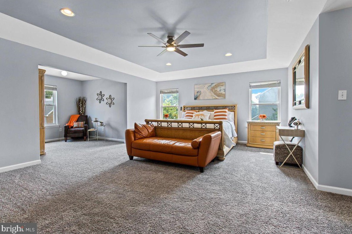 13 Goldspire Ln, Burlington NJ 08016-4357 exterior