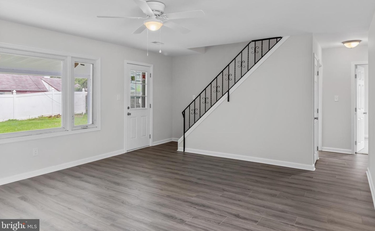 15 Spindletop Ln, Willingboro, NJ 08046