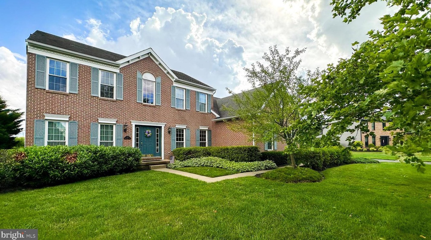138 Davenport Dr, Chesterfield, NJ 08515-9407