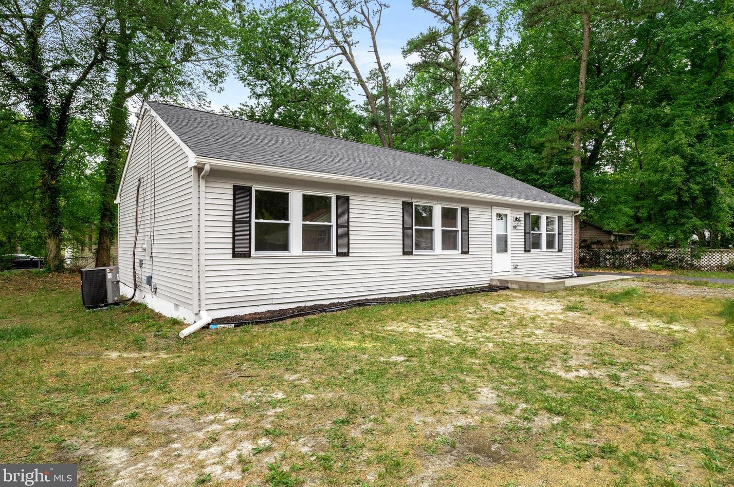401 Evergreen Blvd, Browns Mills, NJ 08015