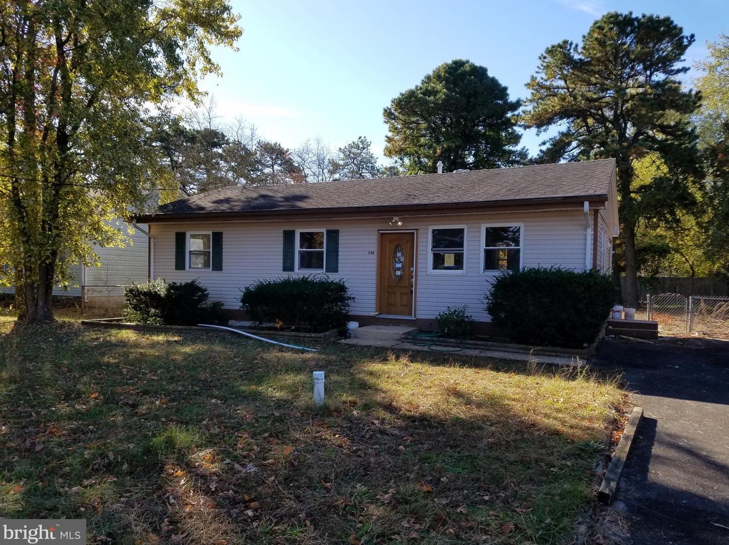 308 Cherokee Dr, Browns Mills, NJ 08015