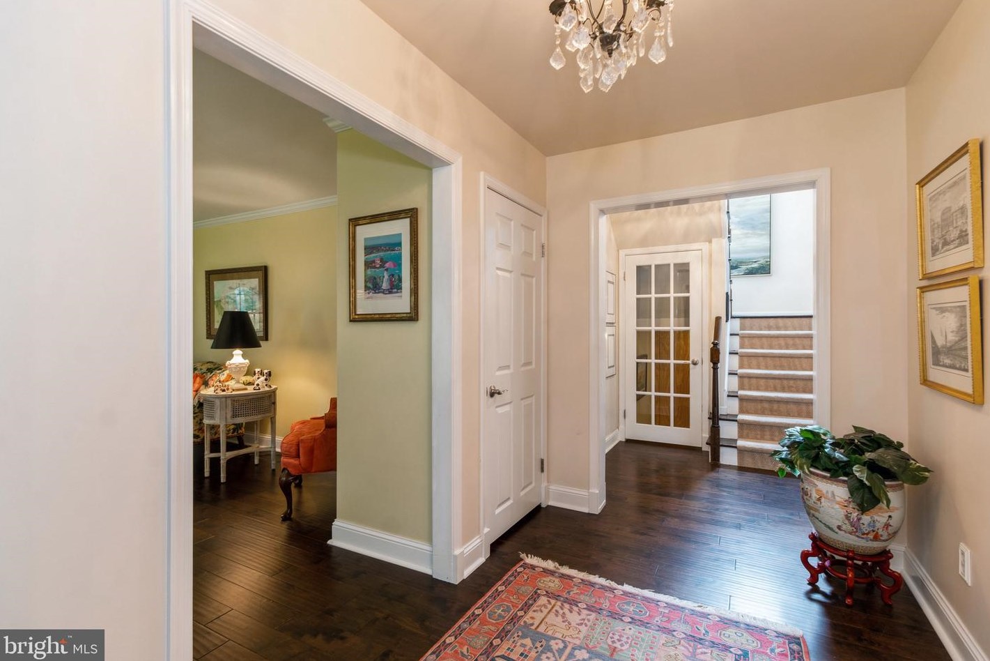 2 Strafford Circle Rd, Medford, NJ 08055-8615