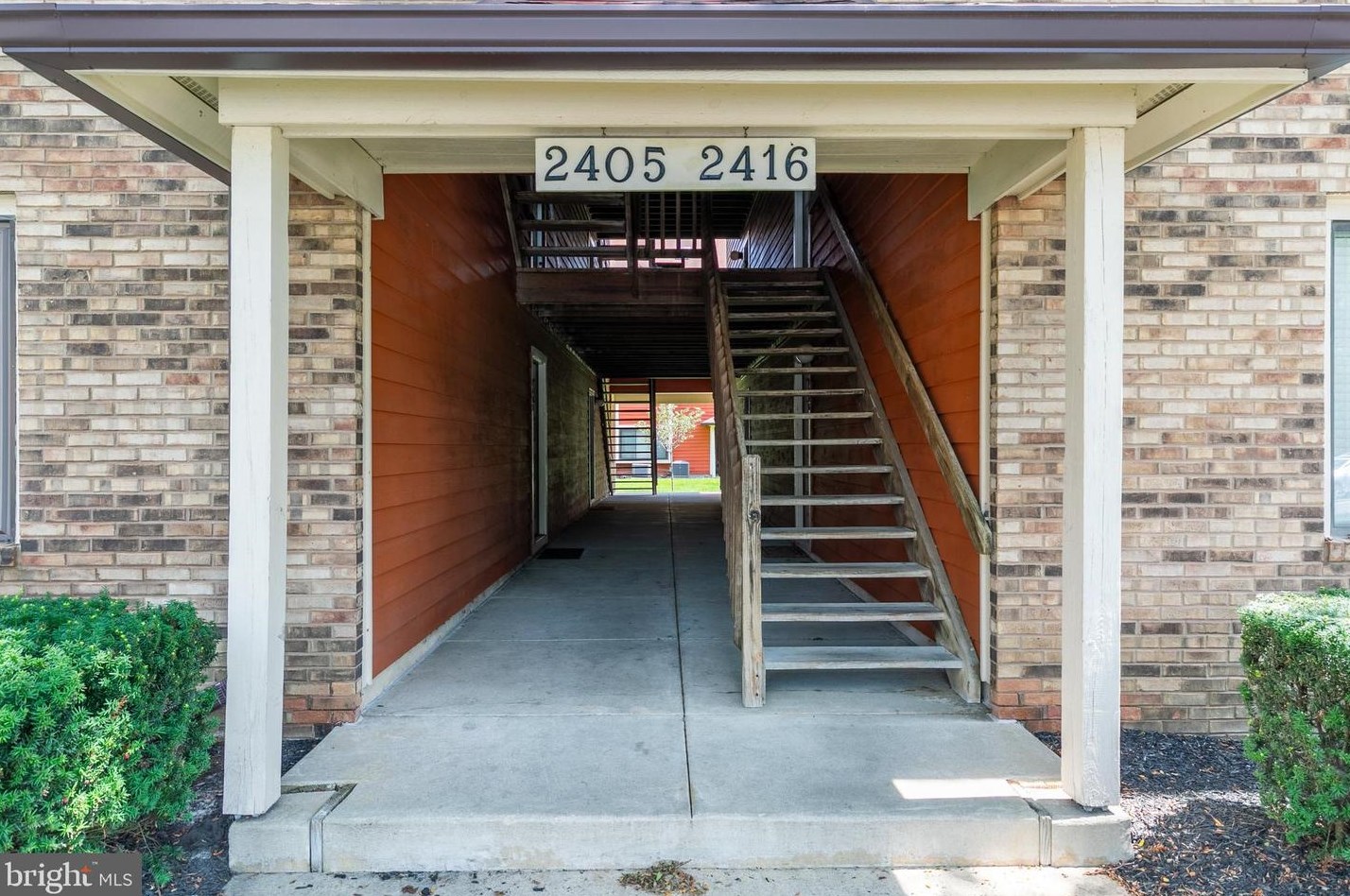 2416 Durham Ct, Mount Laurel, NJ 08054