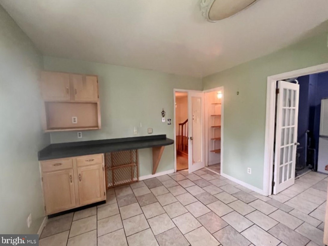 419 Church St, Moorestown NJ  08057-1742 exterior