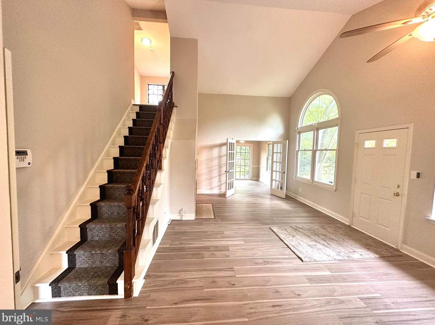 8 Wiltsire Ct, Medford, NJ 08055-3725