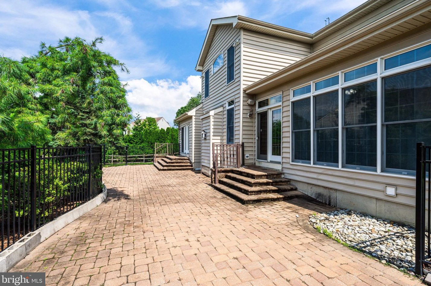 629 Windsock Way, Moorestown NJ exterior