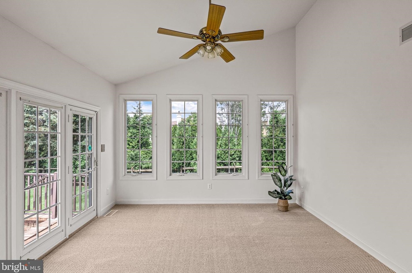 629 Windsock Way, Moorestown NJ exterior