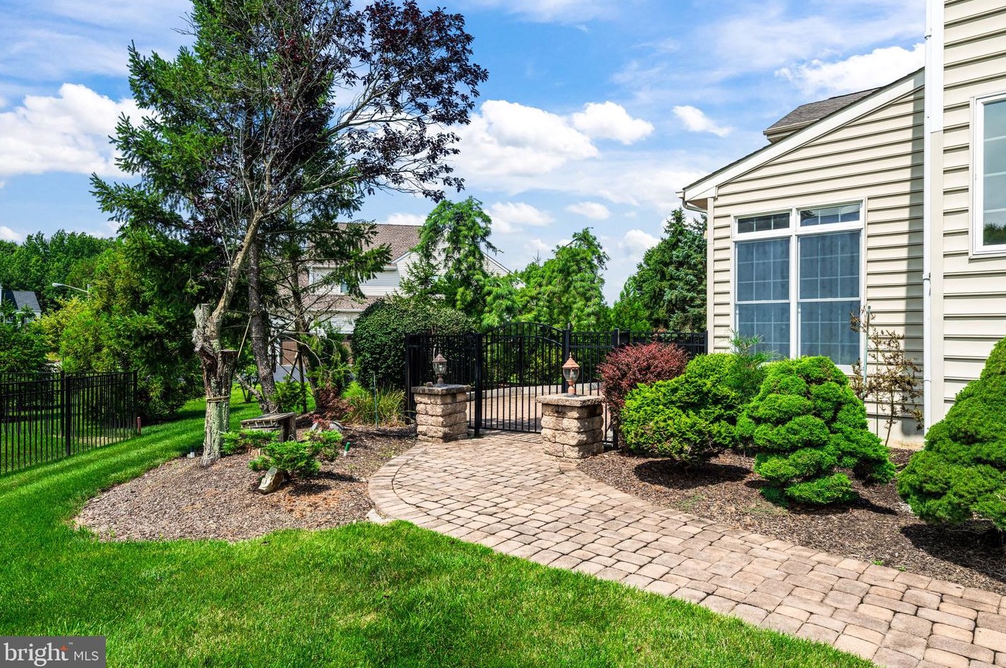 629 Windsock Way, Moorestown NJ exterior