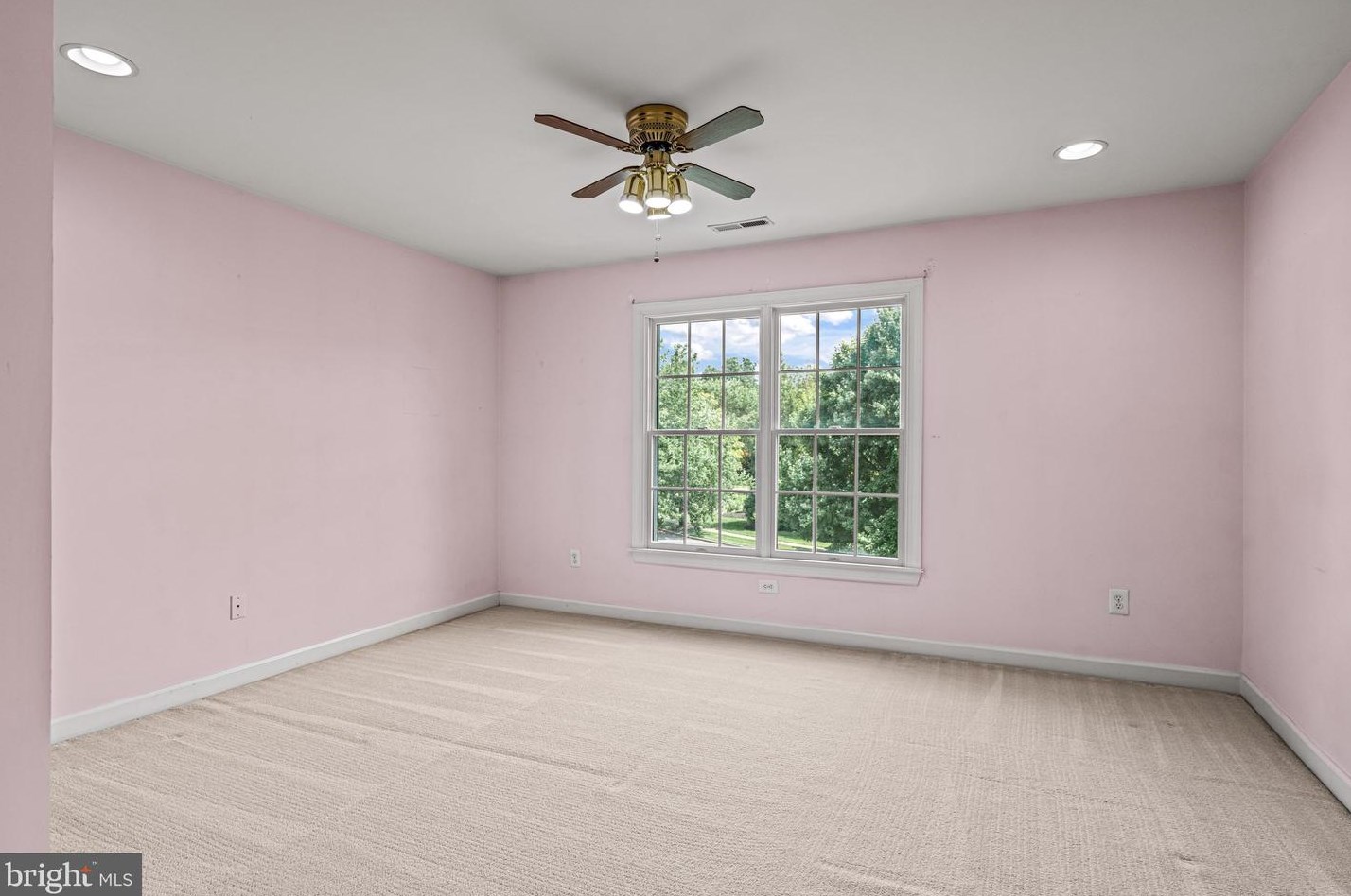 629 Windsock Way, Moorestown NJ exterior