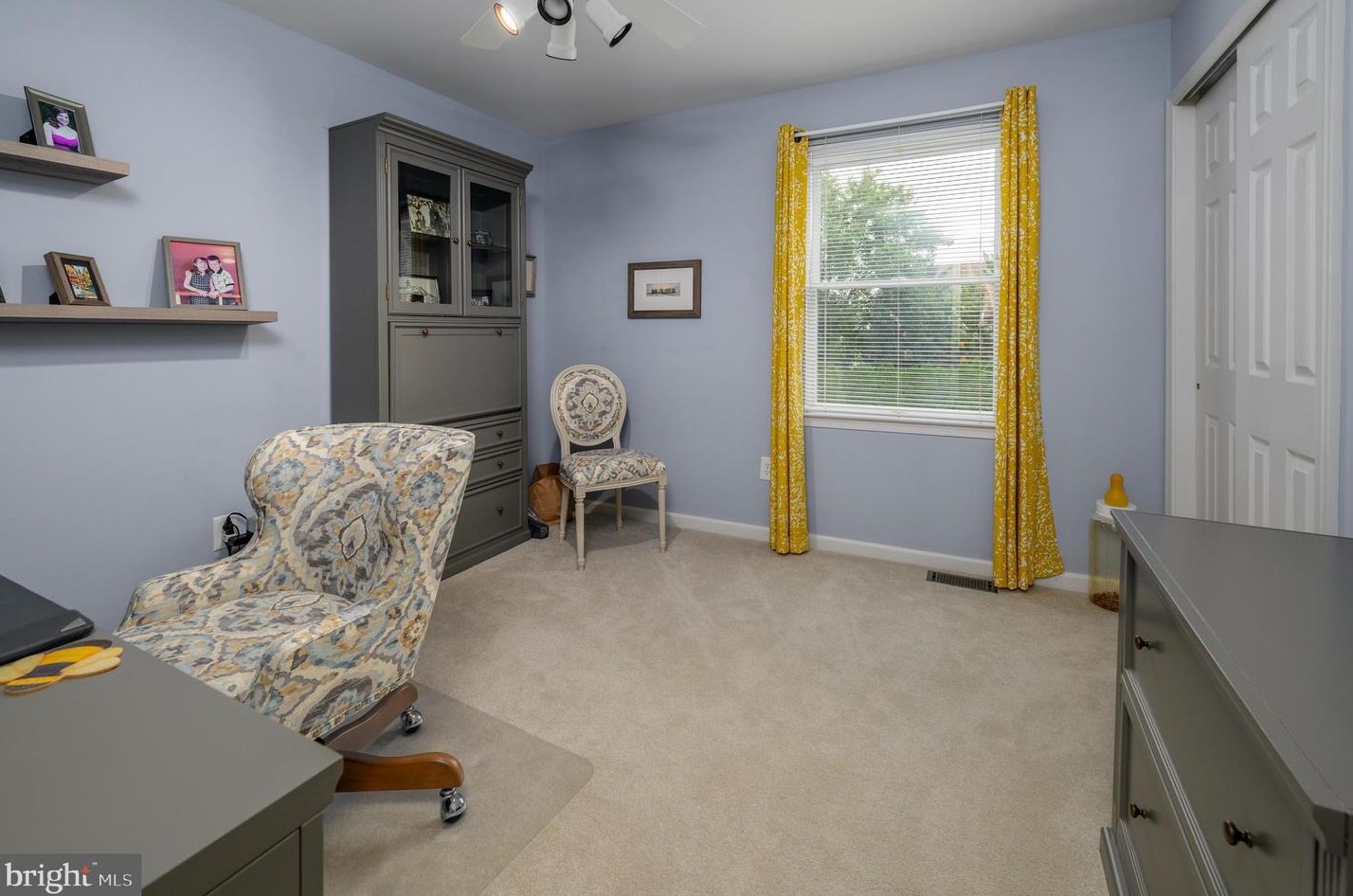 4 Swedes Ln, Moorestown NJ 08057-3841 exterior