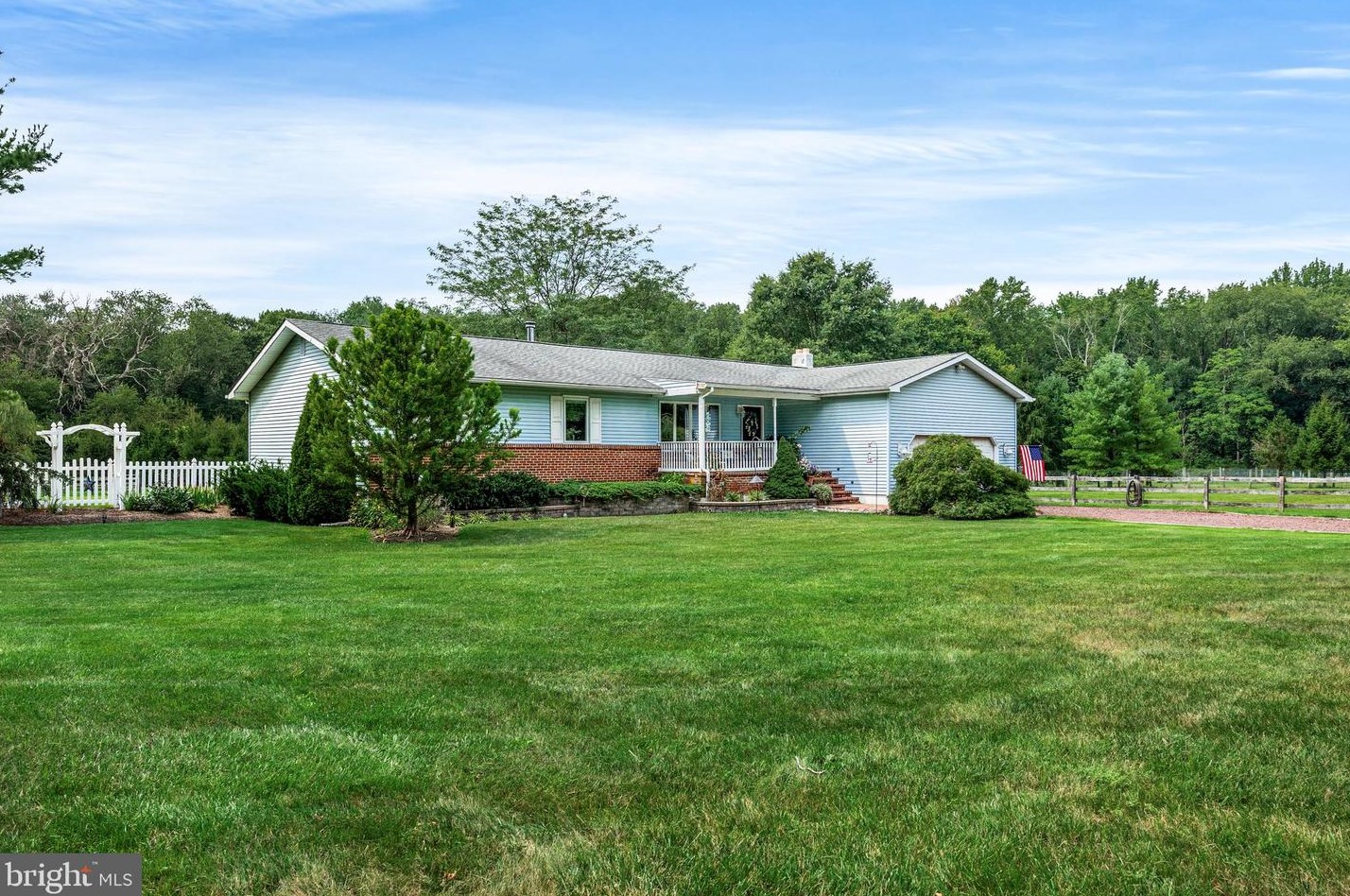 333 Odd Fellows Rd, Pemberton, NJ 08068-1407