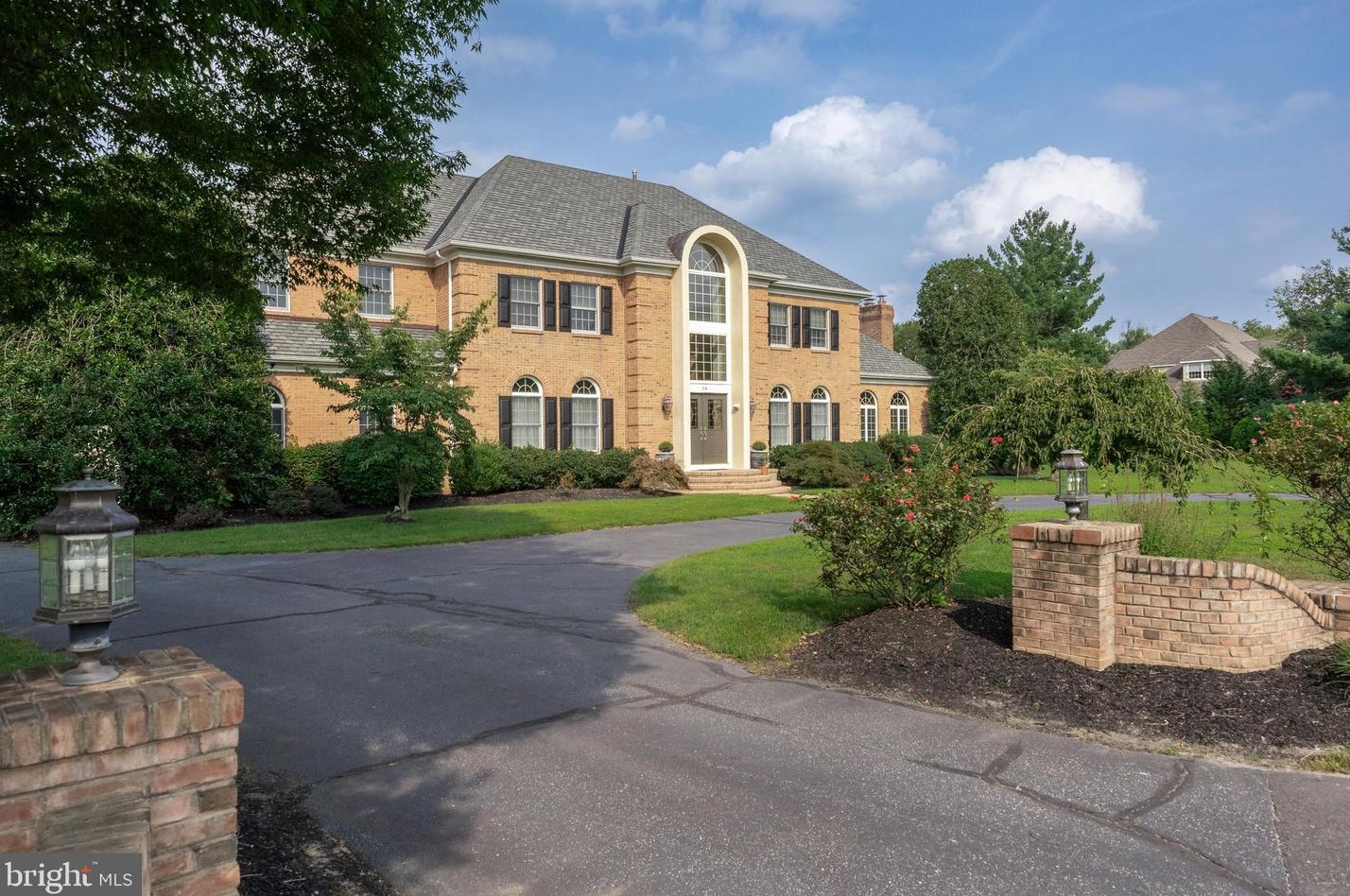 34 Cove Rd, Moorestown, NJ 08057-3950