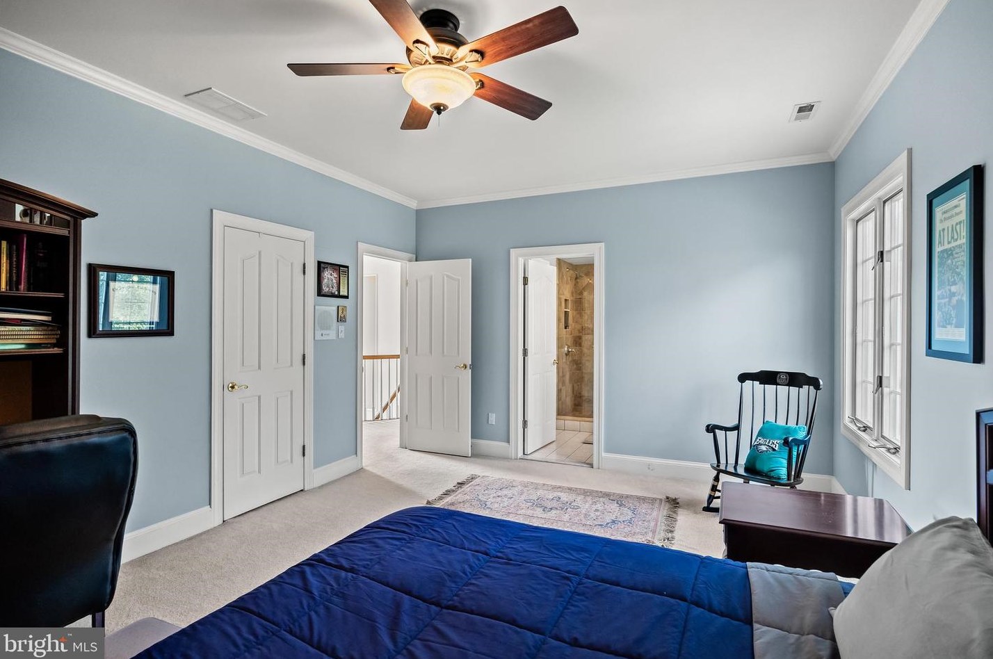 34 Cv Rd, Moorestown NJ 08057-3950 exterior