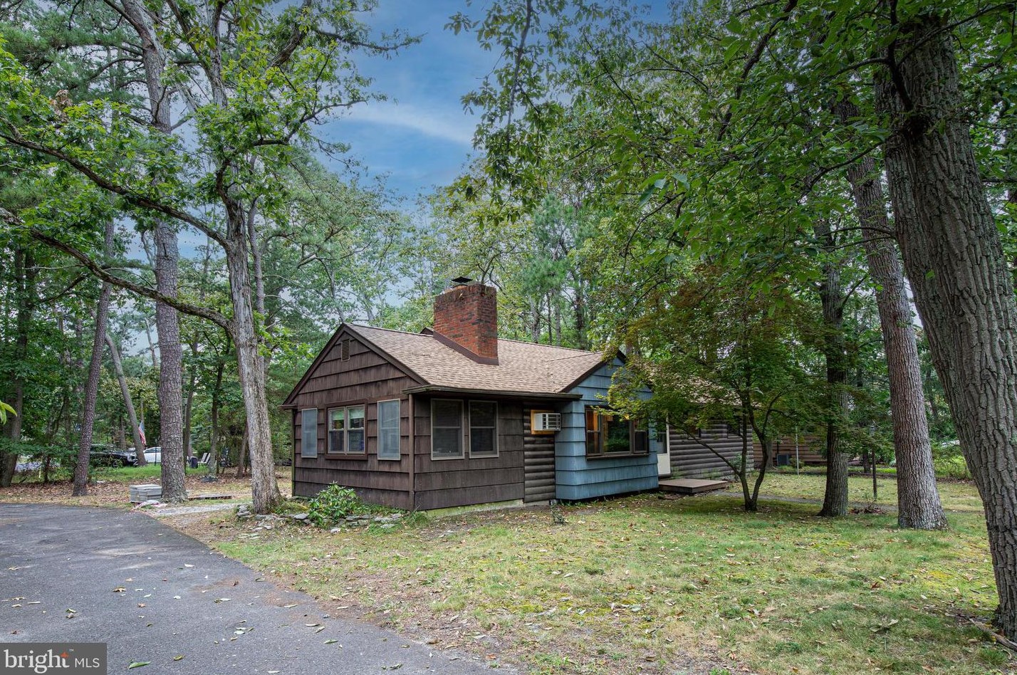 118 Hiawatha Trl, Medford NJ  08055-1430 exterior