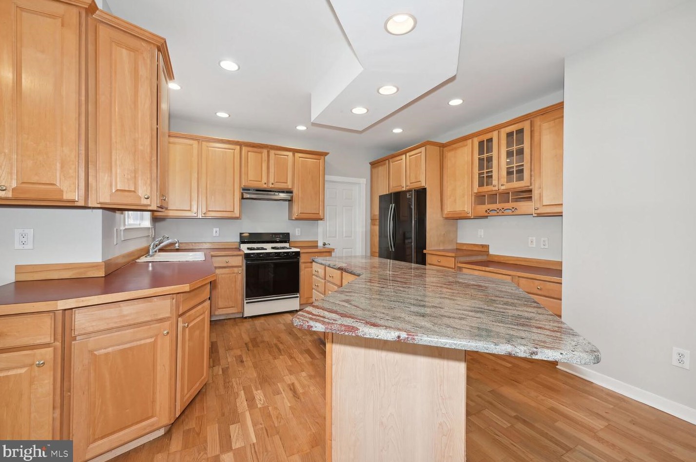 110 Dixontown Rd, Medford NJ  08055-9775 exterior