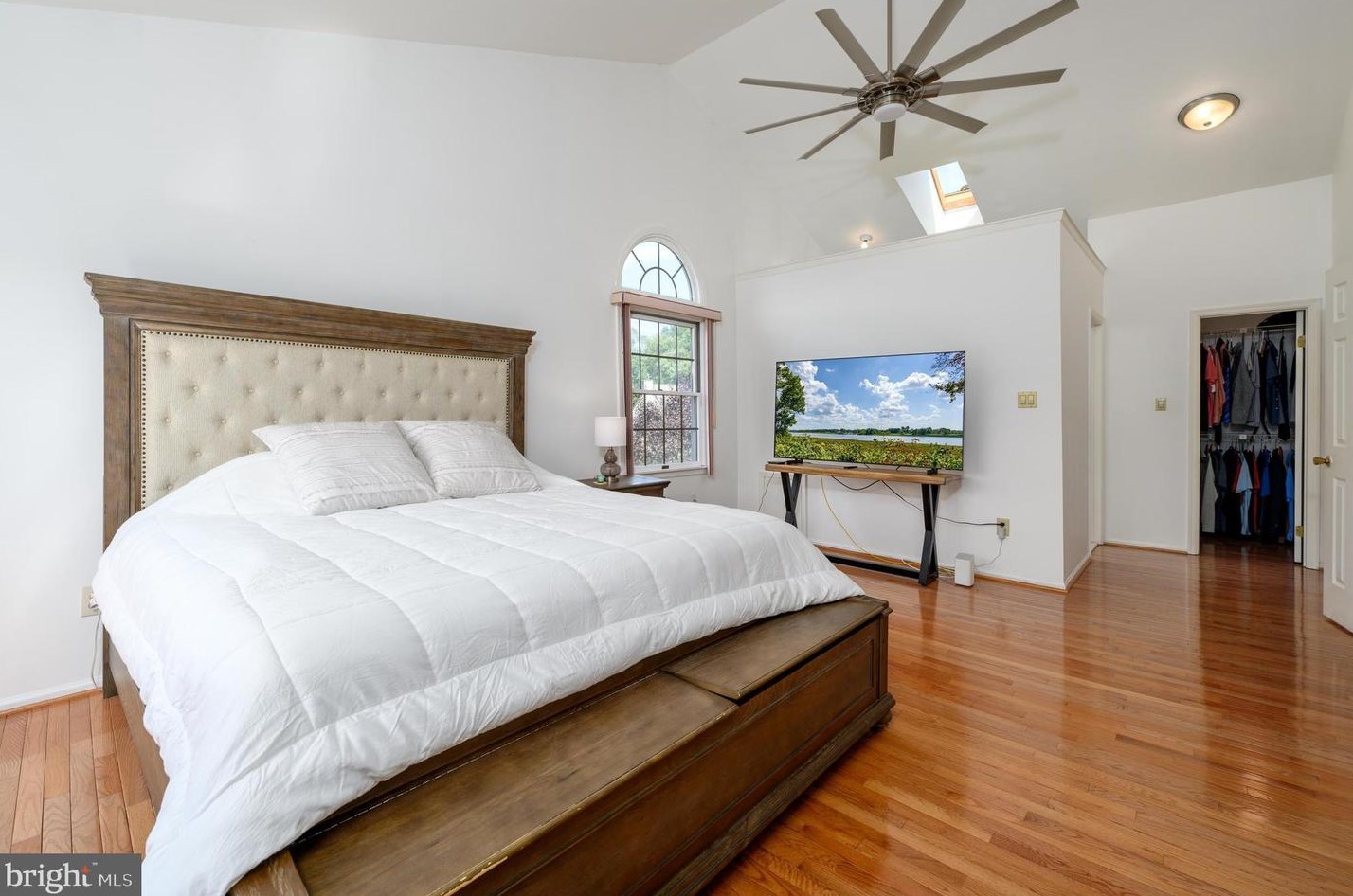 1 Edinburgh Ln, Mount Laurel NJ  08054-1203 exterior