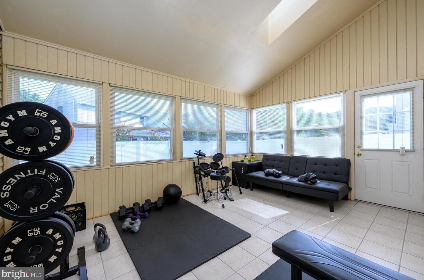 1 Edinburgh Ln, Mount Laurel NJ  08054-1203 exterior