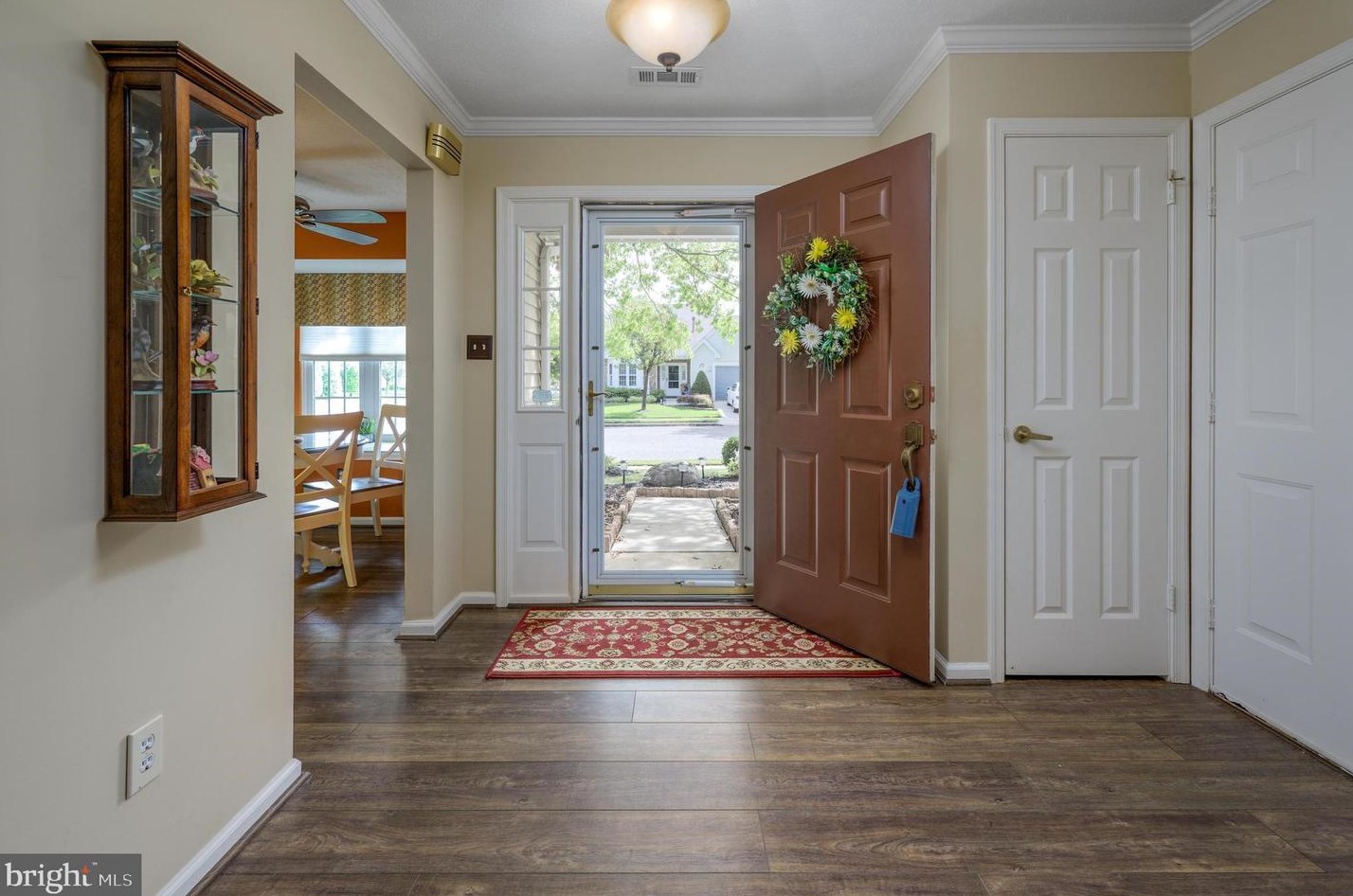 685 Cascade Dr S, Mount Laurel, NJ 08054