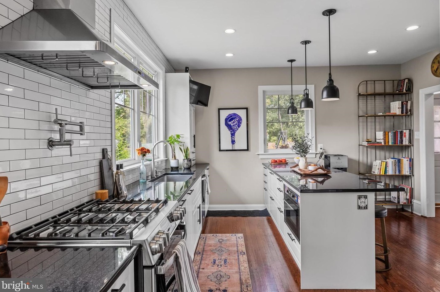 15 Maple Ave, Moorestown NJ 08057-1860 exterior