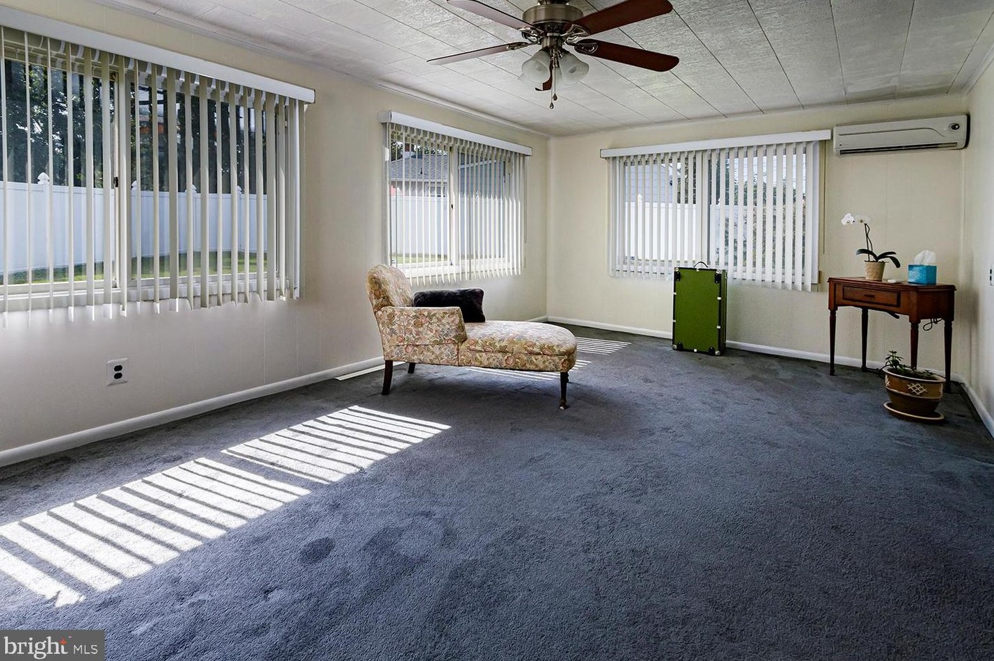 113 Beechwood Dr, Mount Laurel NJ  08054-1040 exterior
