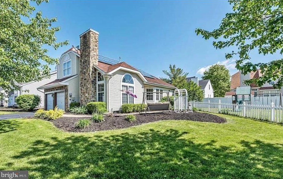 24 Stirrup Way, Burlington, NJ 08016-3022