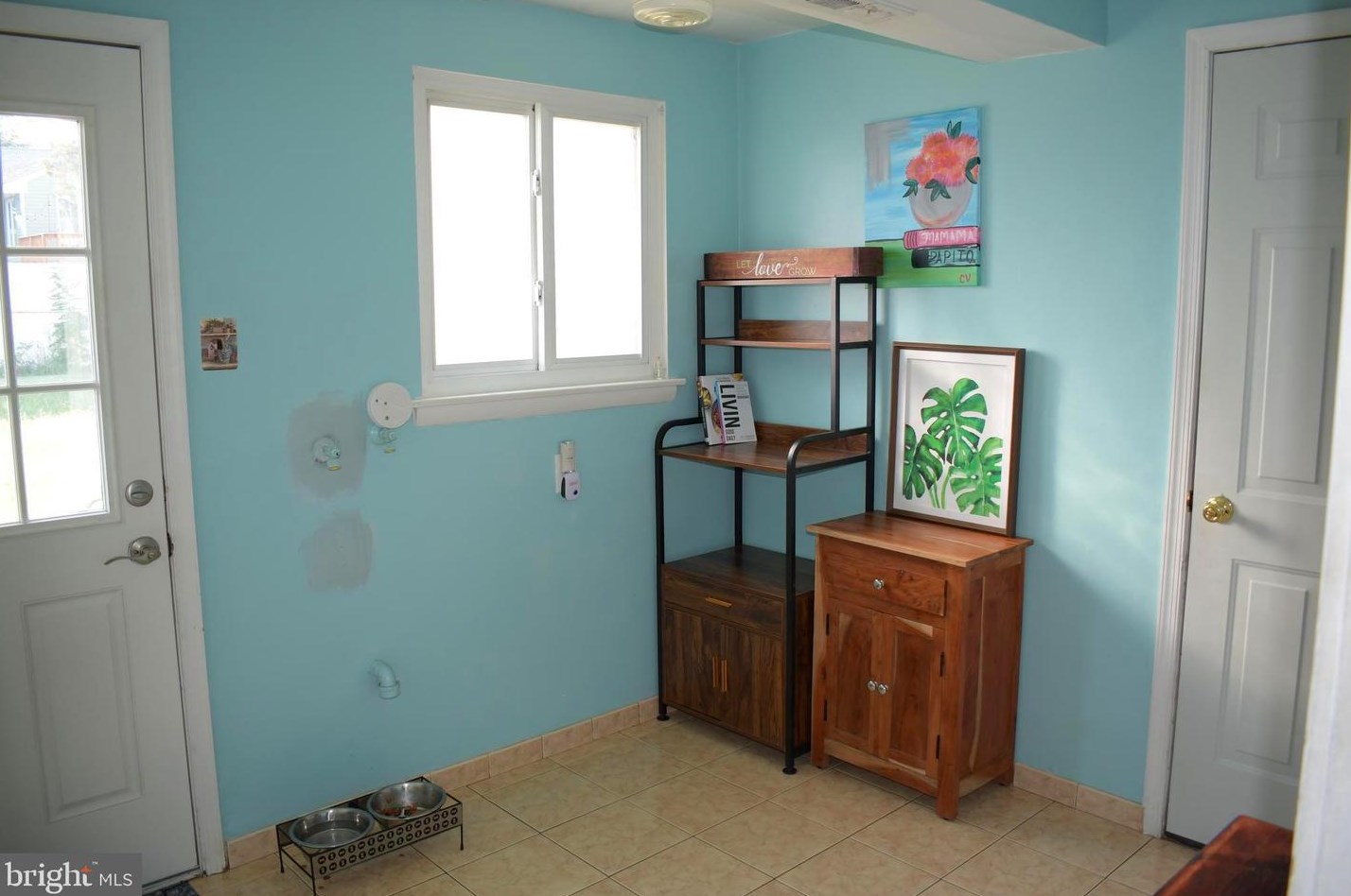 12 Crestwood Dr, Burlington NJ 08016-3112 exterior