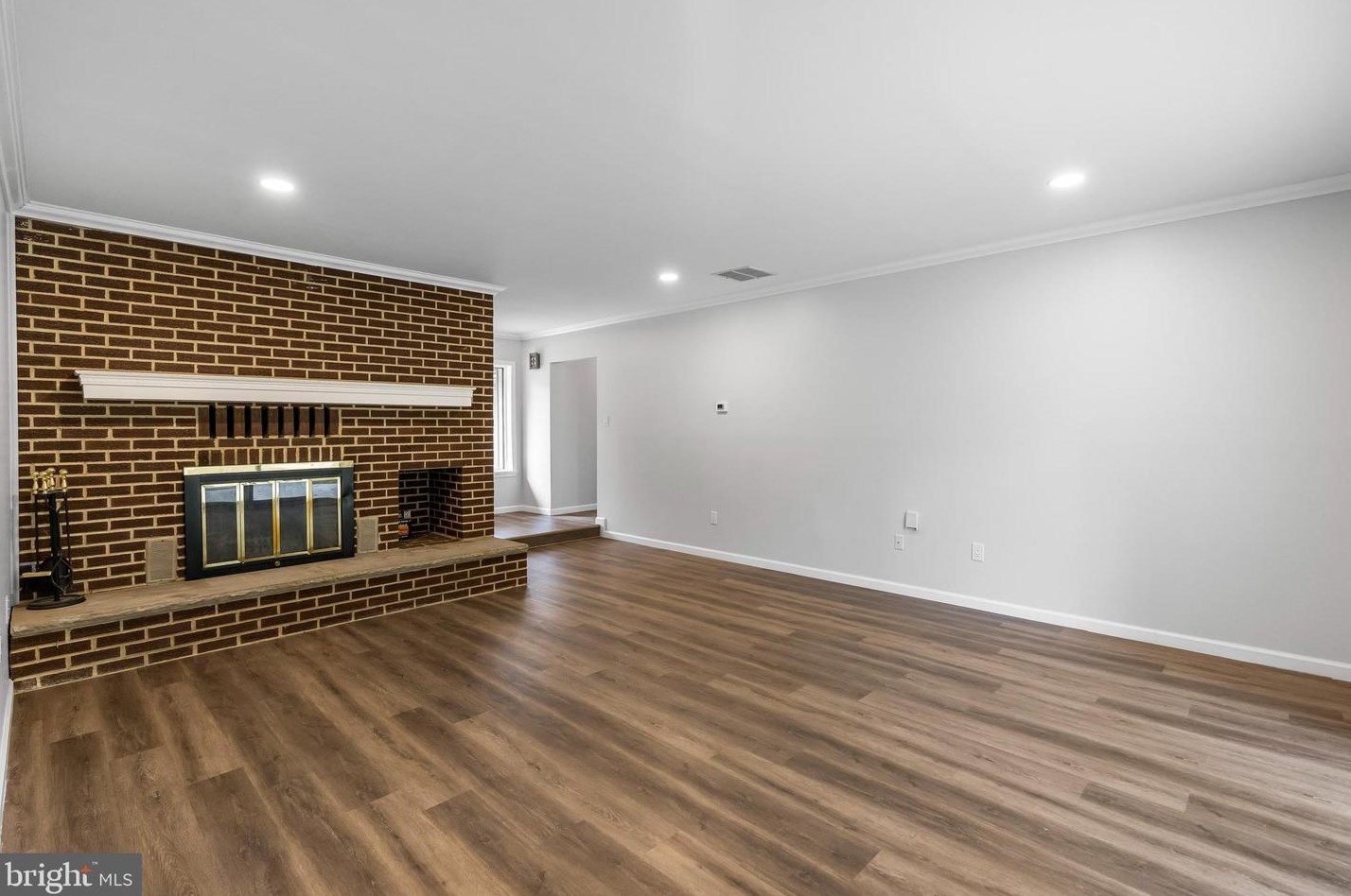 4304 Bridgeboro Rd, Moorestown NJ 08057-1417 exterior