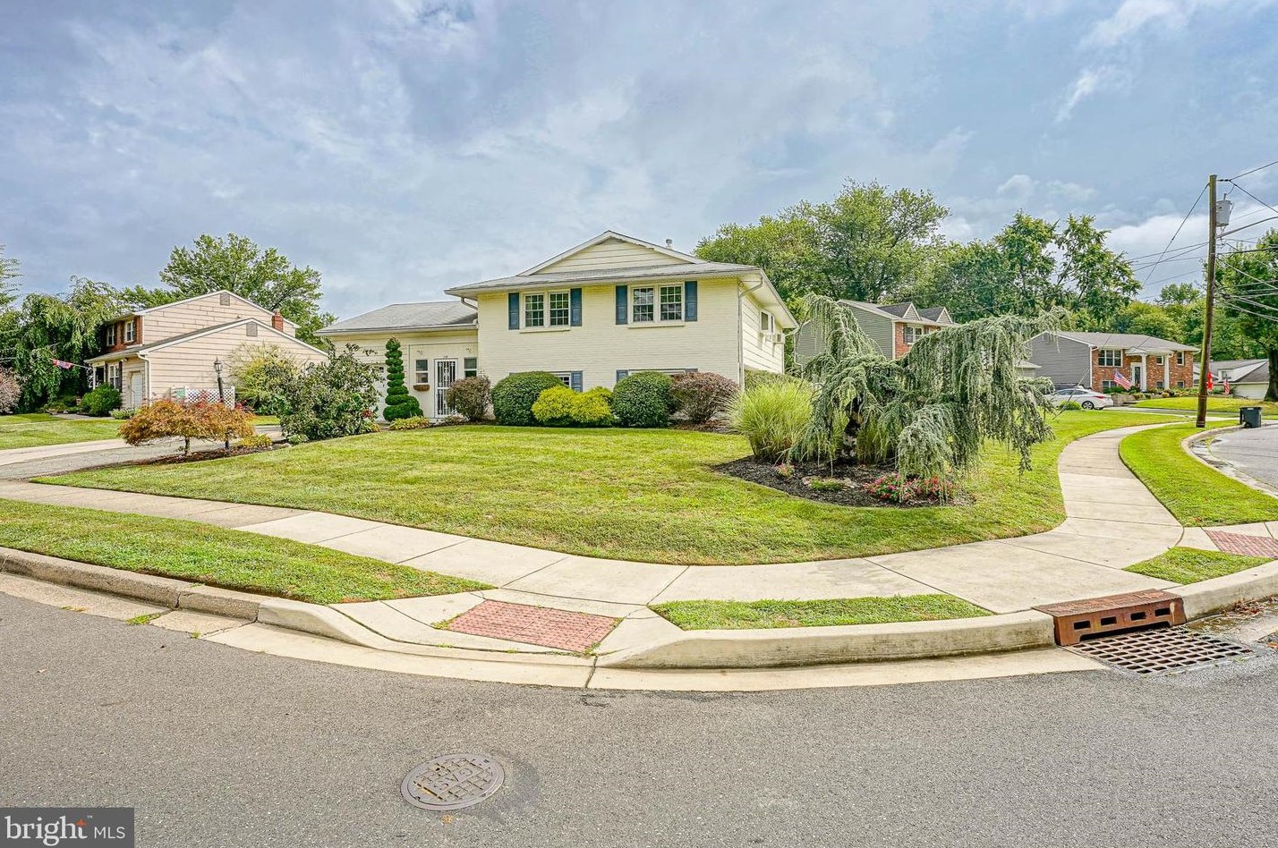 110 Glenbrook Blvd, Mount Laurel, NJ 08054-1026