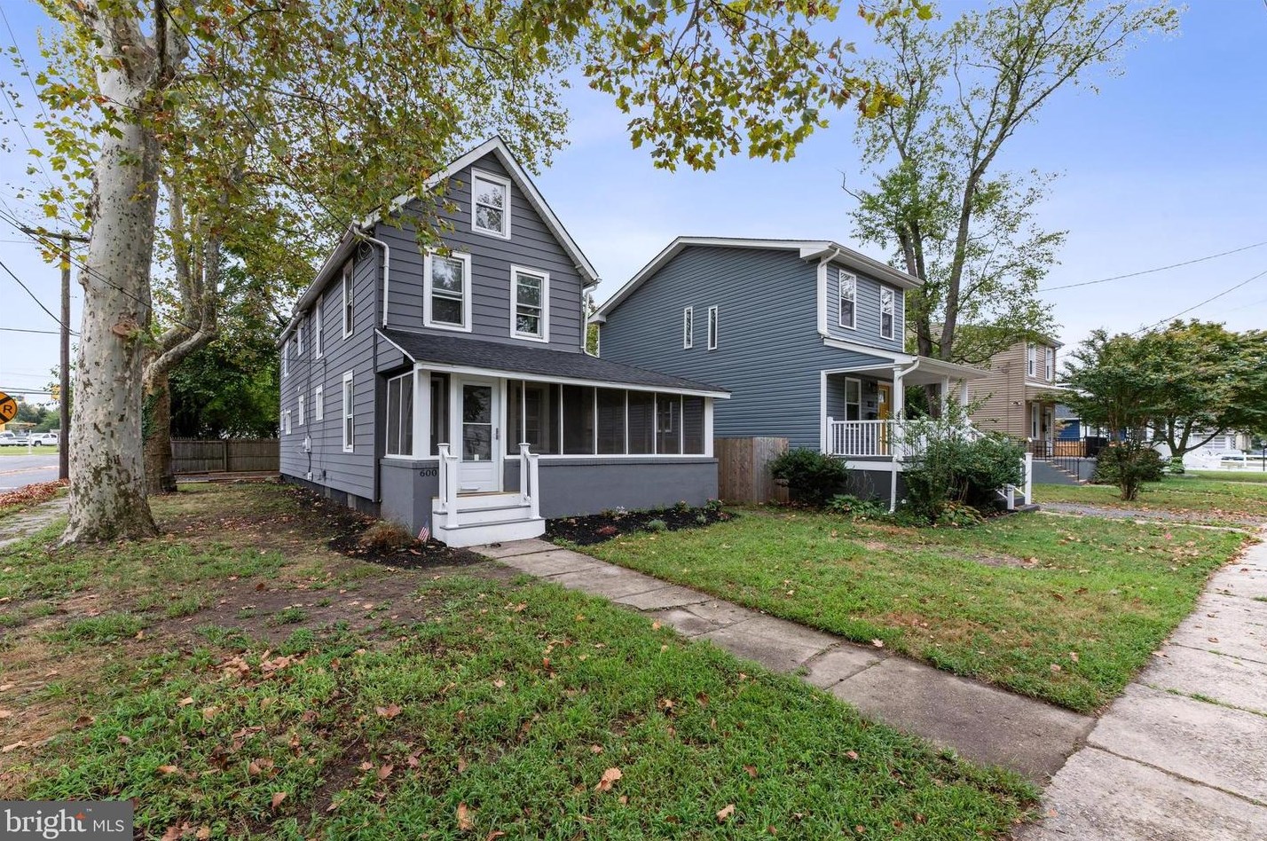 600 W 6th St, Palmyra, NJ 08065