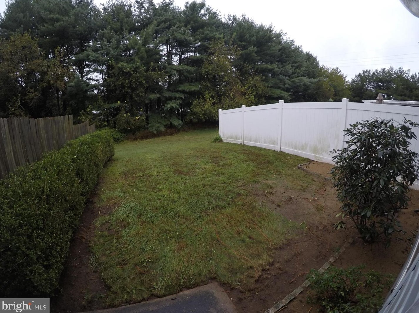 12 Theo Ct, Burlington, NJ 08016-2326