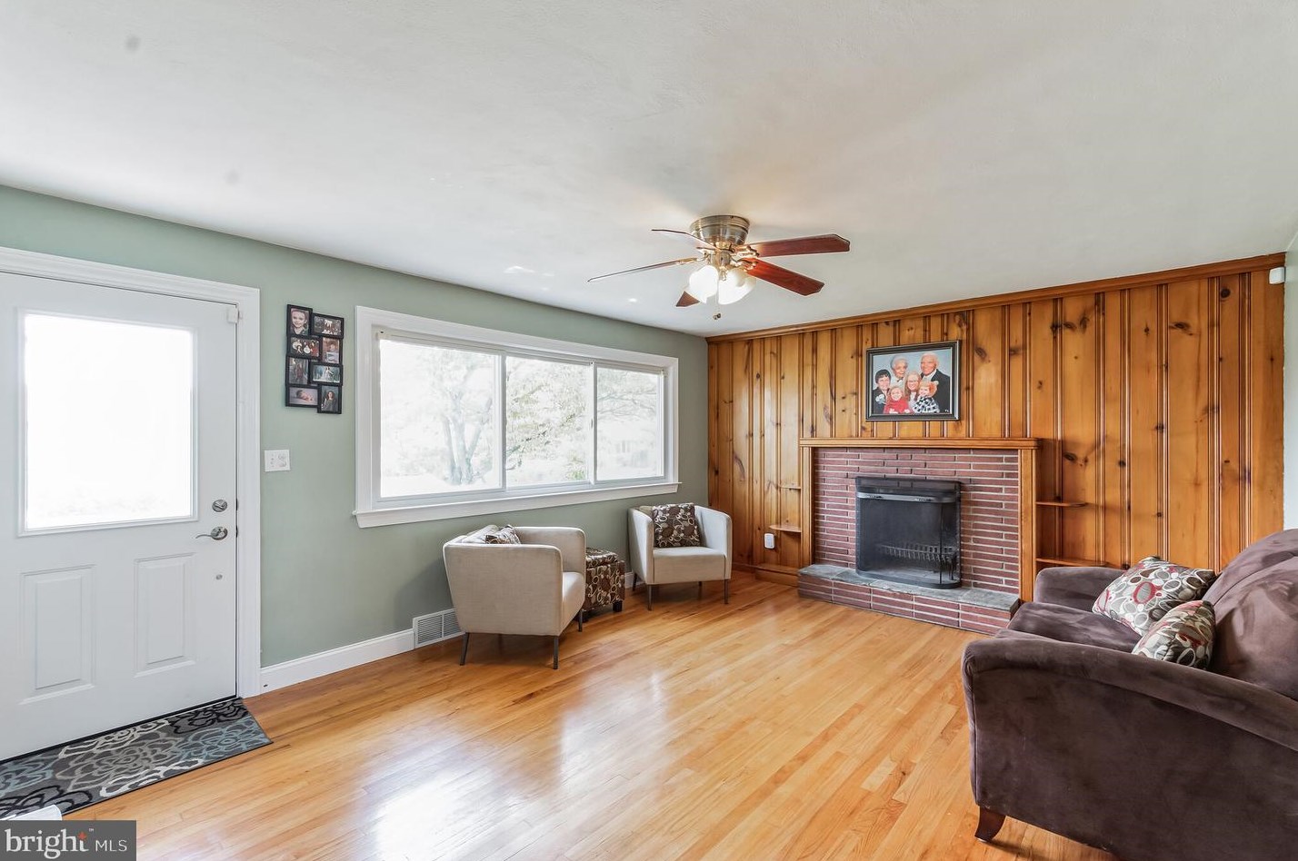 9 Cedar Ave, Chesterfield, NJ 08505-1903
