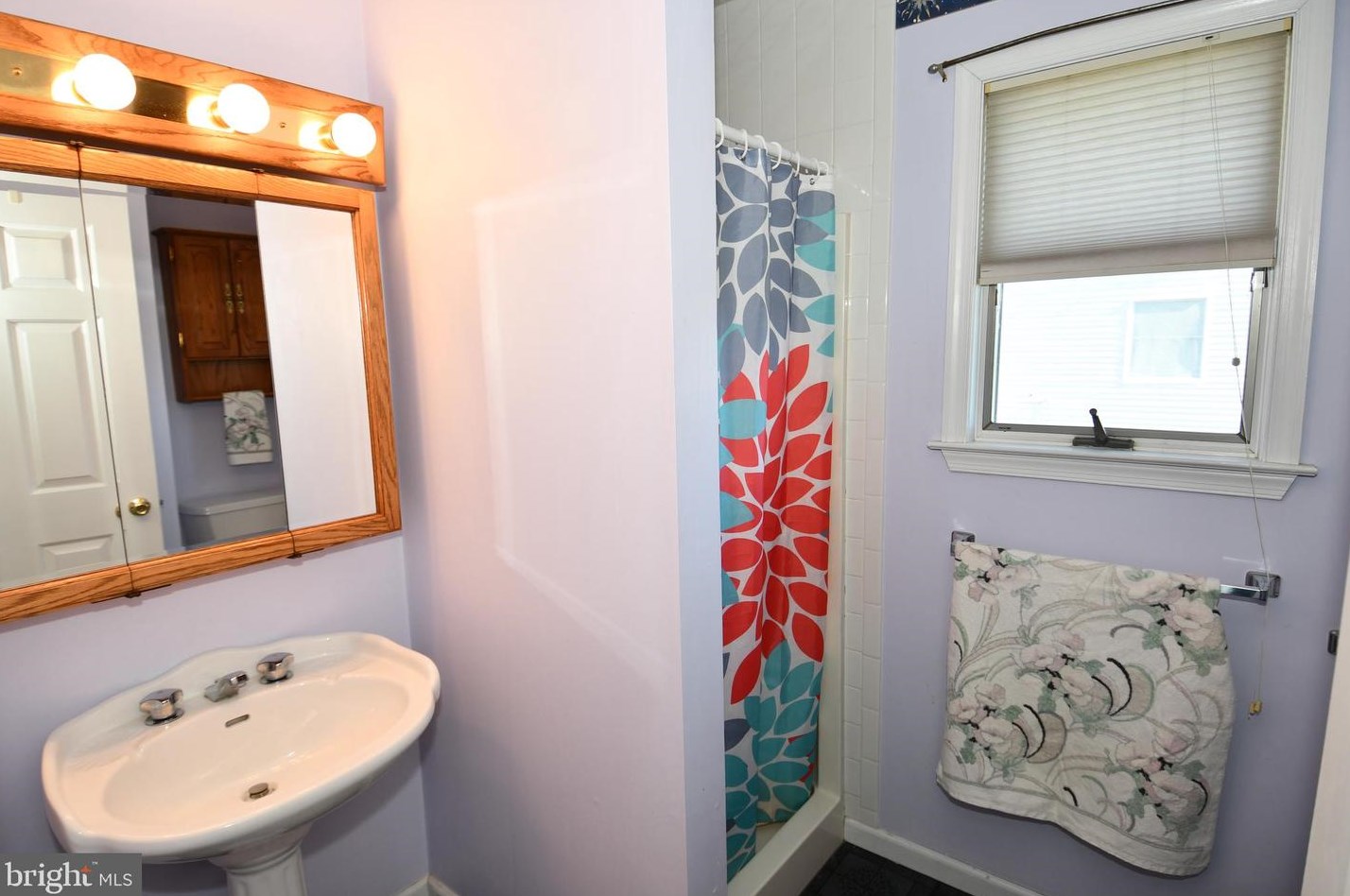 24854 Main St, Columbus NJ 08022-1339 exterior