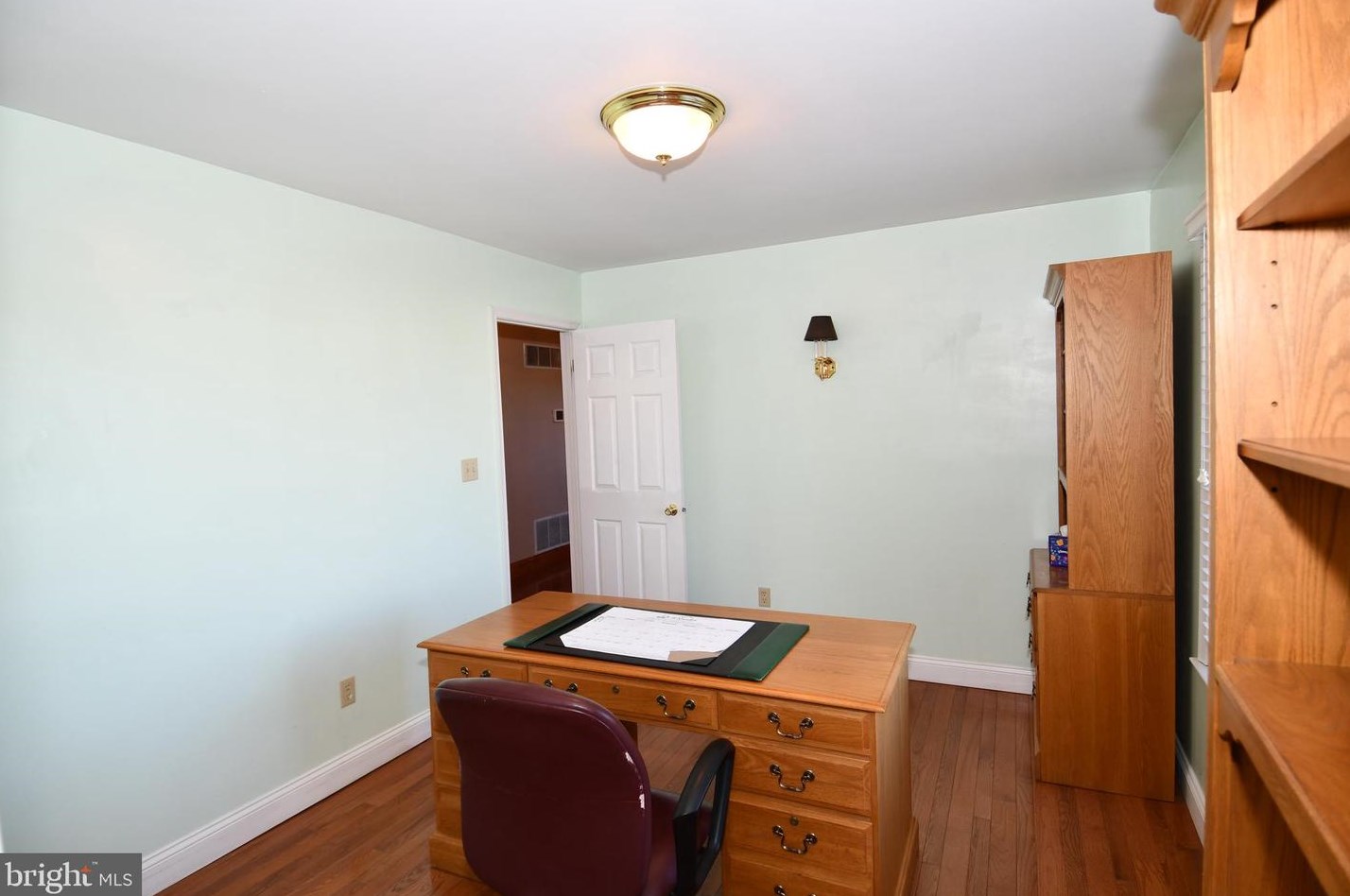 24854 Main St, Columbus NJ 08022-1339 exterior