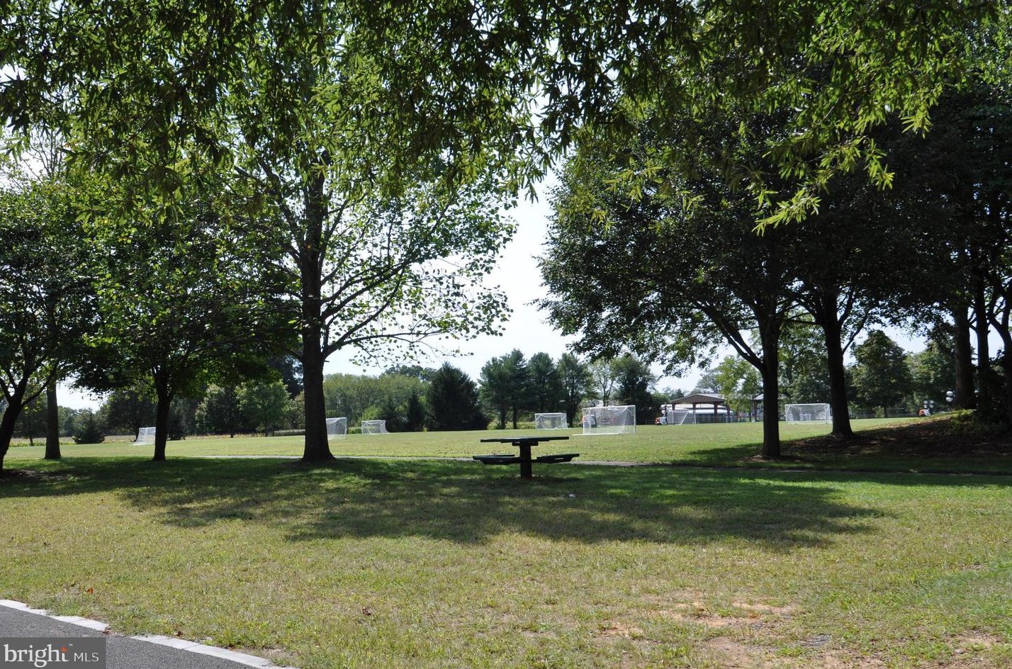 24854 Main St, Columbus NJ 08022-1339 exterior