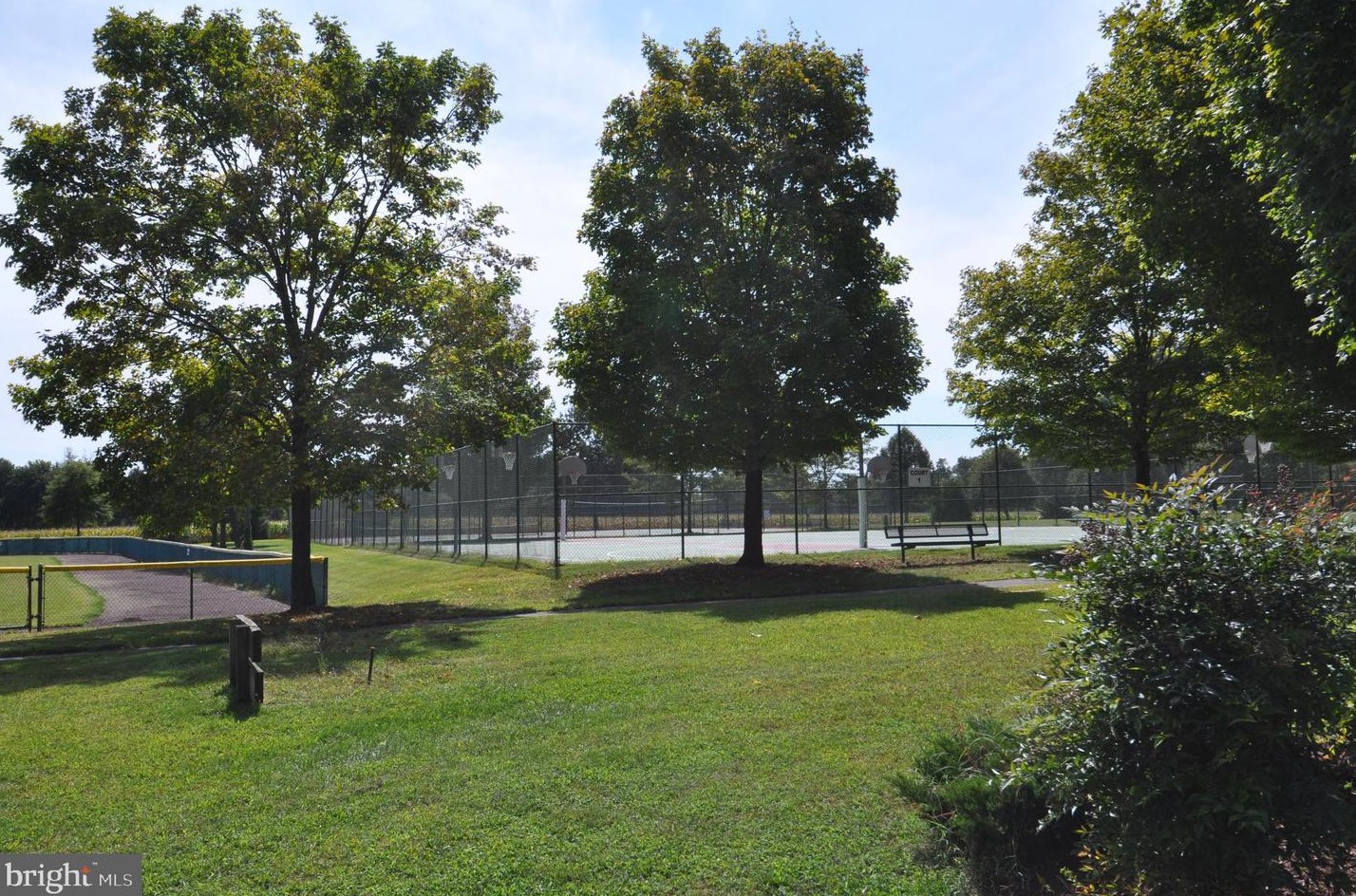 24854 Main St, Columbus NJ 08022-1339 exterior