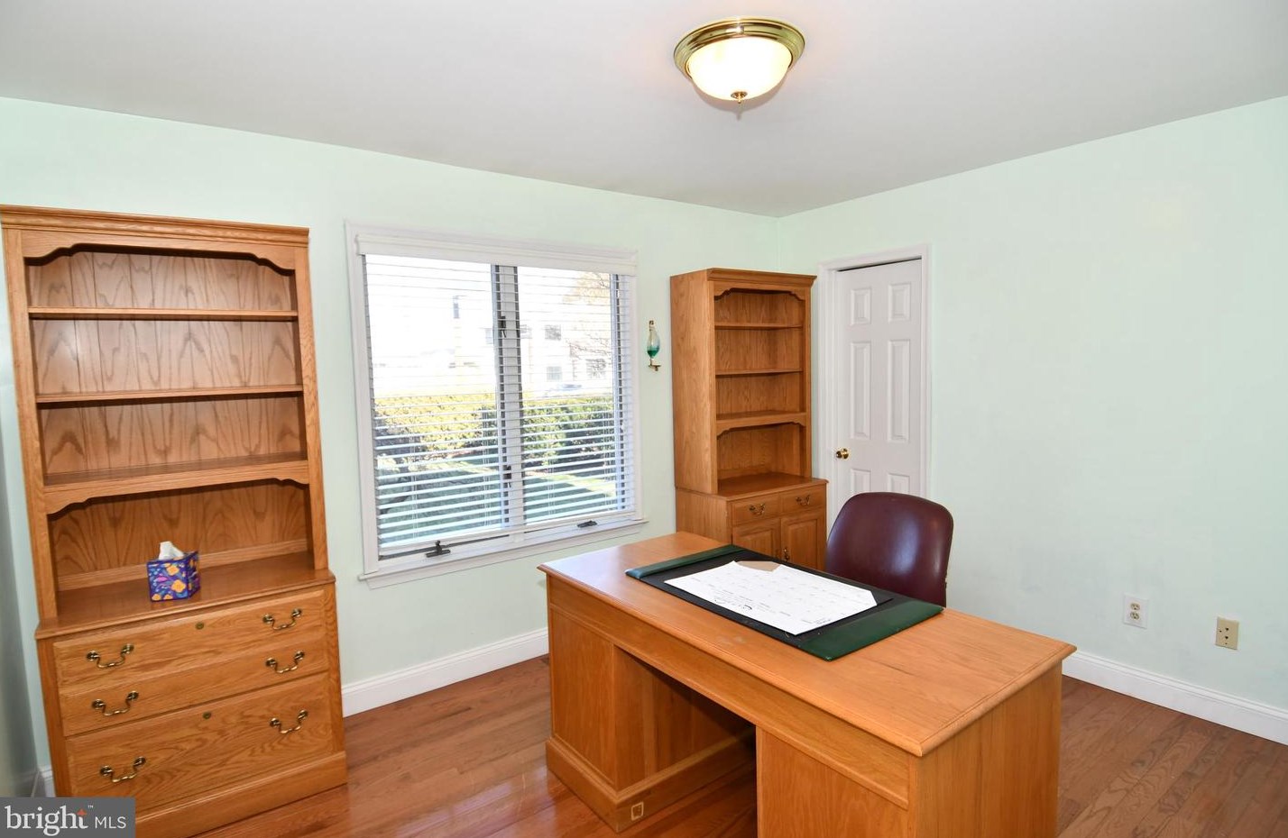 24854 Main St, Columbus NJ 08022-1339 exterior