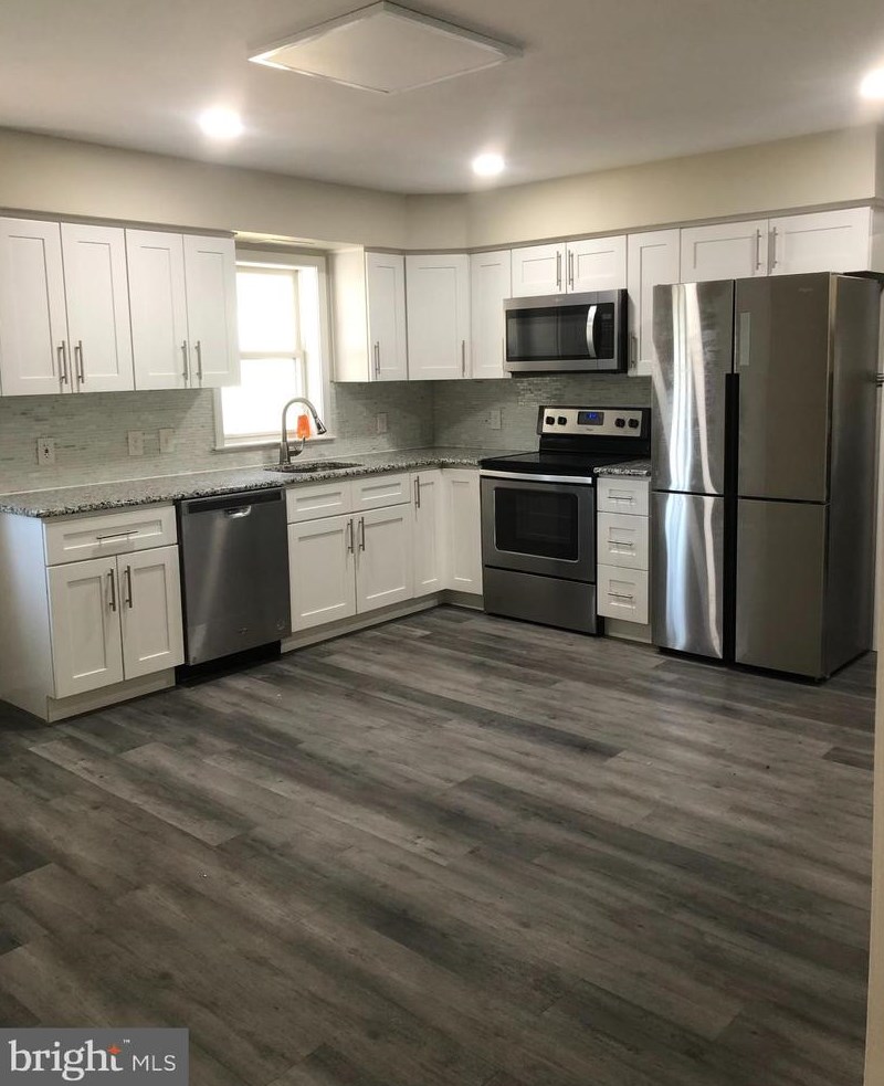 219 Bayberry St, Browns Mills, NJ 08015