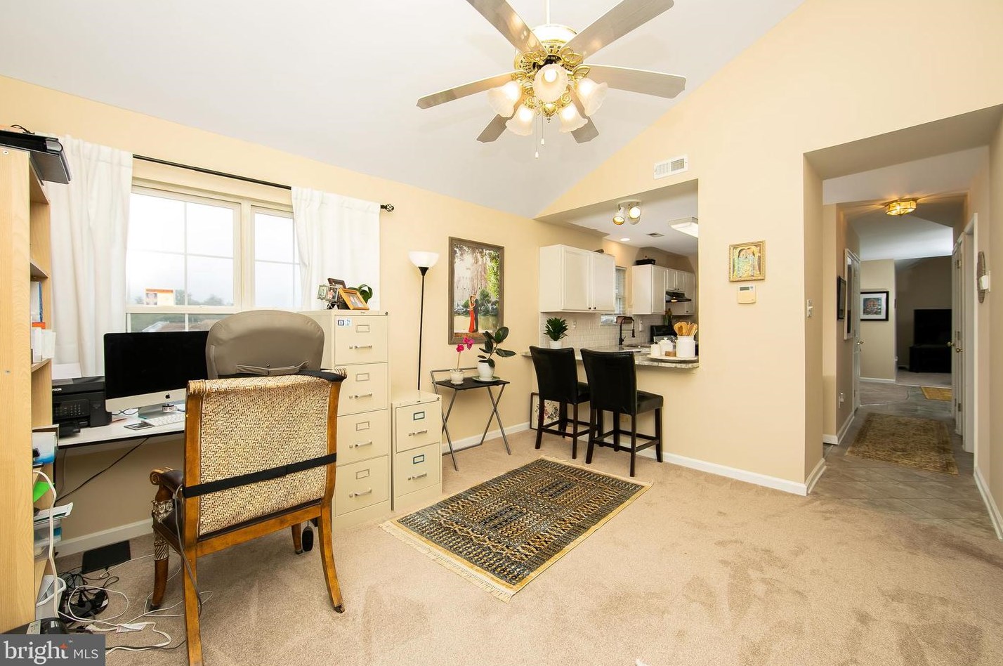 106 Alexander Rd, Beverly NJ  08010-3112 exterior