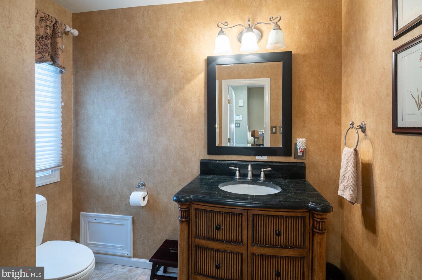 23 Pontiac Dr, Medford NJ 08055-8146 exterior