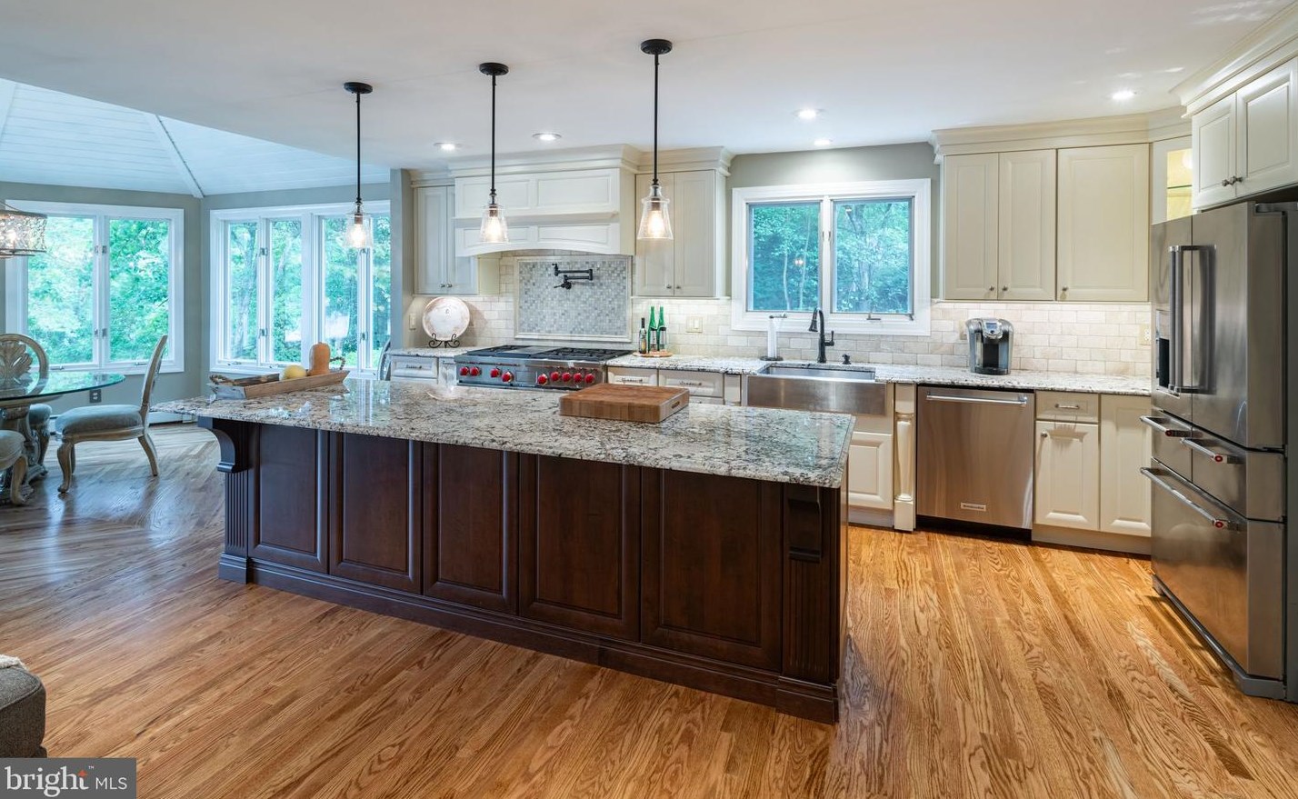 23 Pontiac Dr, Medford NJ 08055-8146 exterior